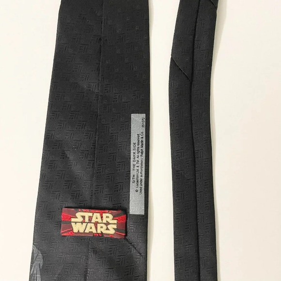Star Wars Mens Neck Tie The Dark Side Ralph Martin 56 Inch - Picture 12 of 16